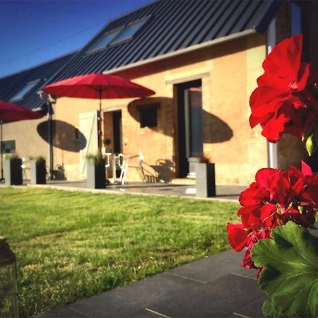 La Catiniere Bed & Breakfast Arnage Exterior photo